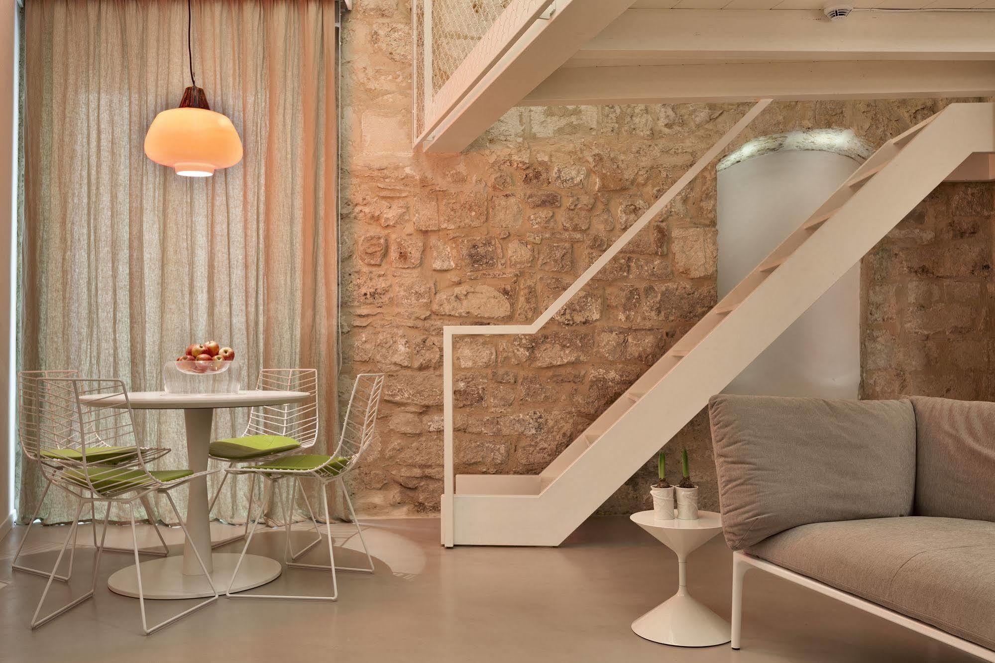 Palazzo Calo Aparthotel Бари Екстериор снимка